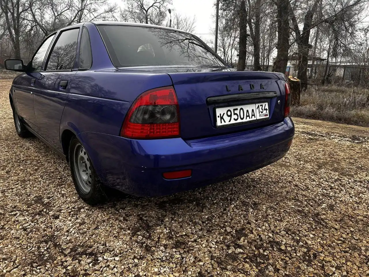 Продам ПРИОРУ декабрь-2010г.