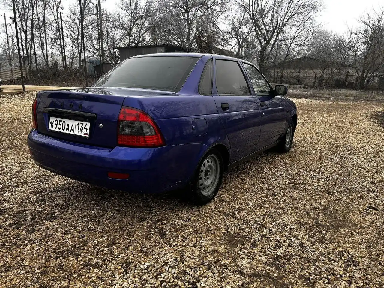 Продам ПРИОРУ декабрь-2010г.