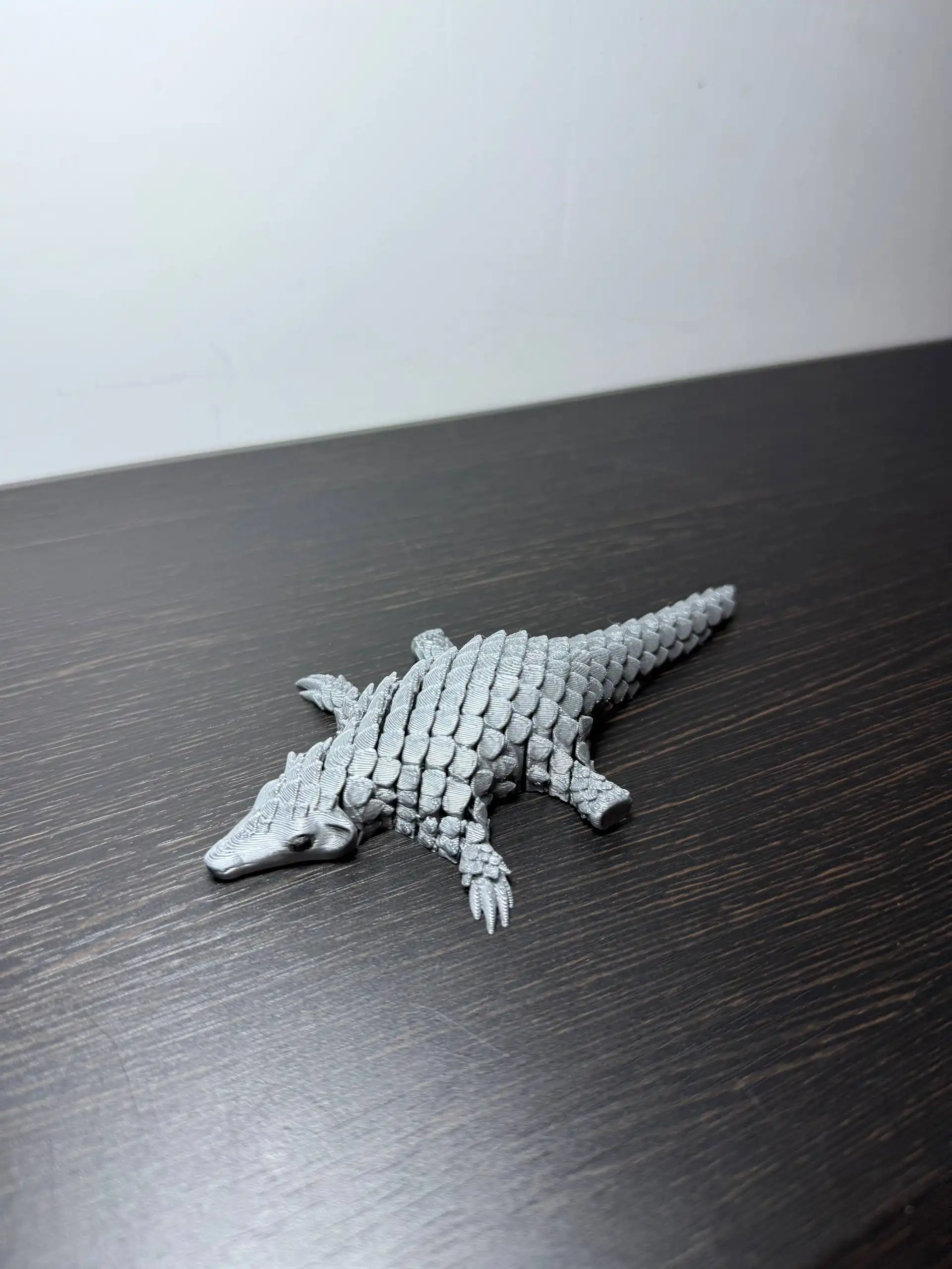 Подвижный панголин из PLA пластика