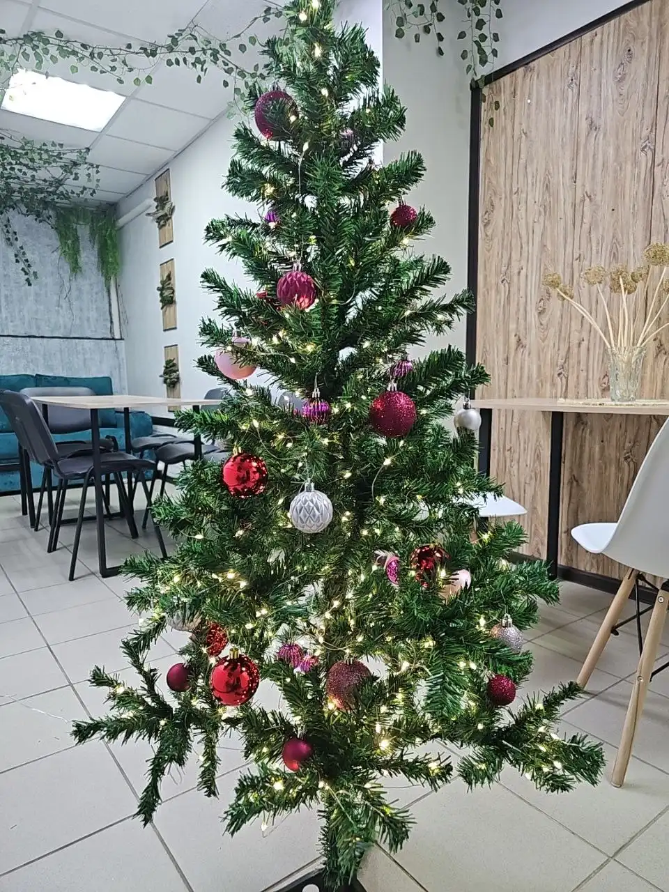 Аренда лофта на Максимке для празднования Нового года