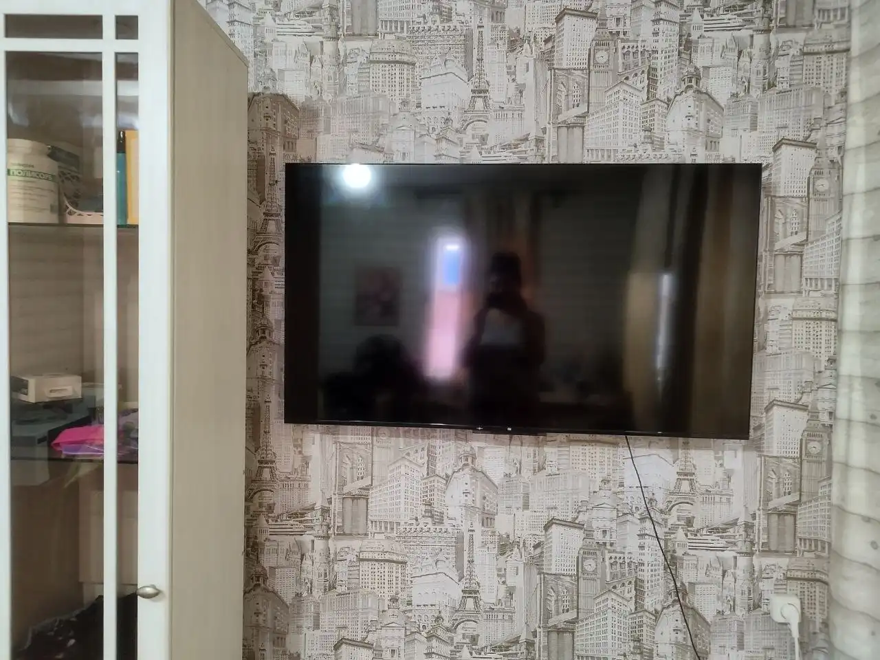 Продам современный телевизор Xiaomi с Android TV диагональю 50 дюймов