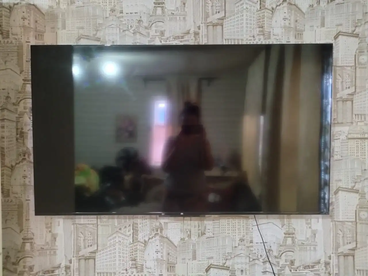 Продам современный телевизор Xiaomi с Android TV диагональю 50 дюймов