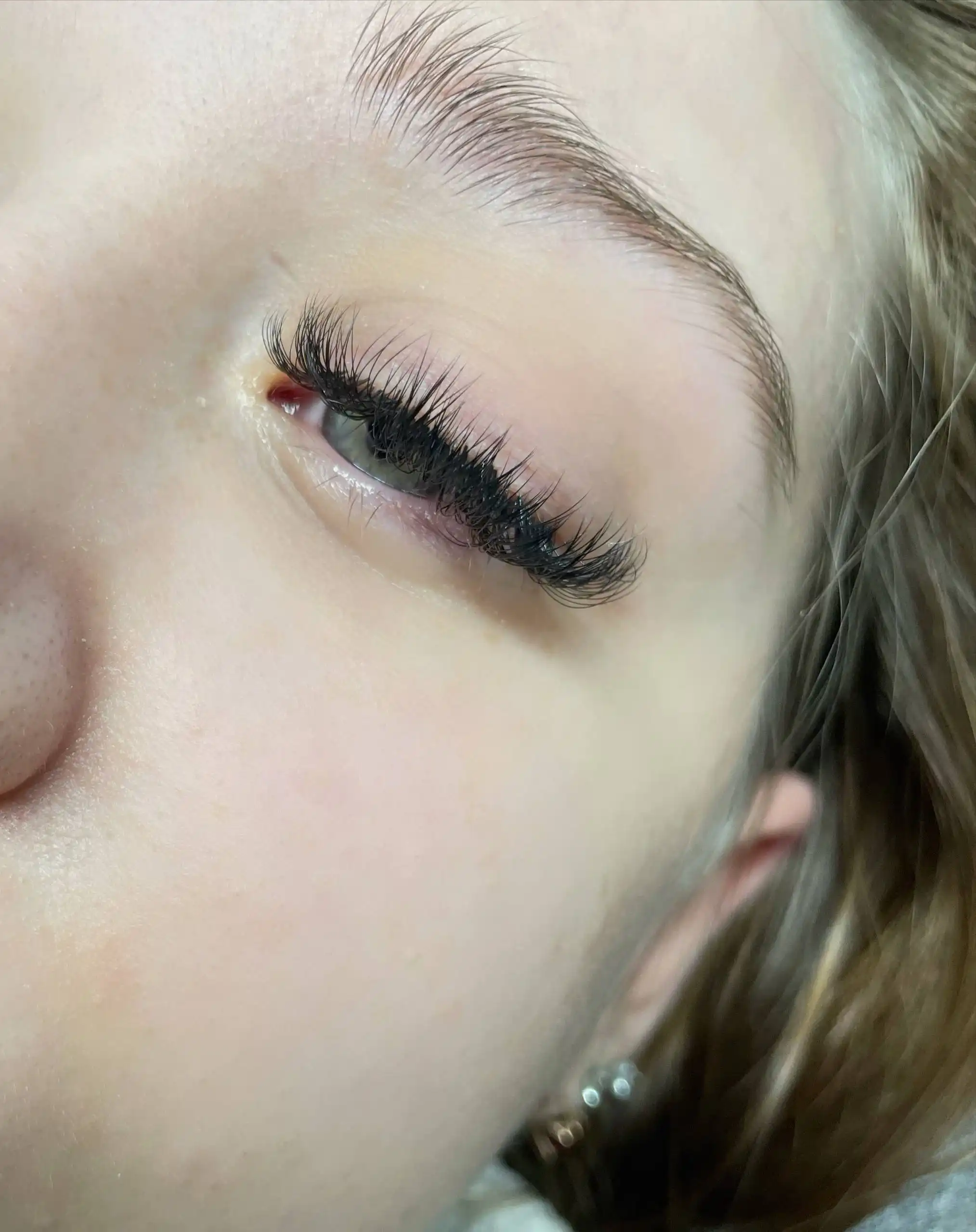 Наращивание ресниц в Волгограде