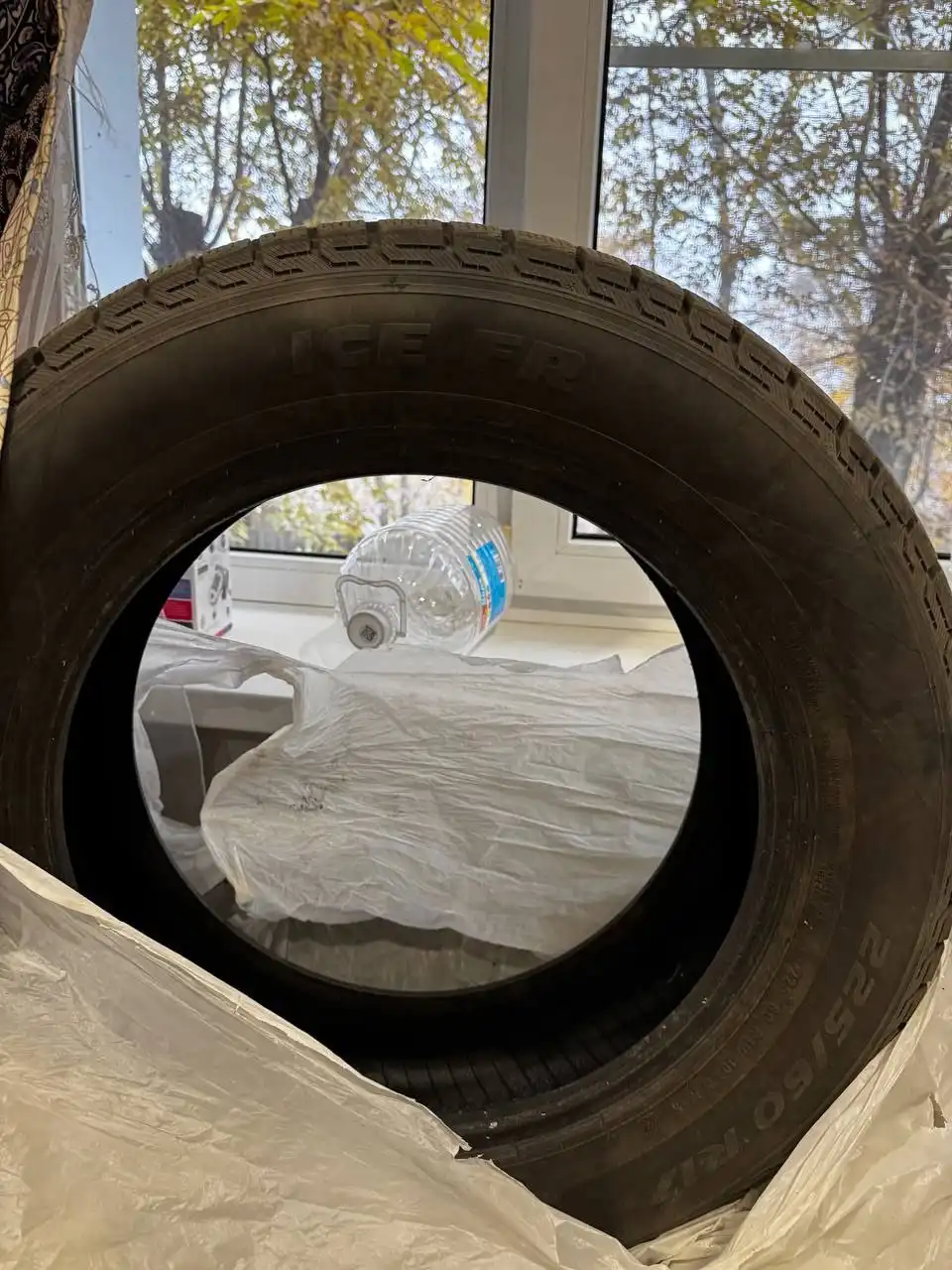 Продажа резины Formula ice fr 225/60 r17 108t липучка