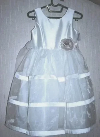 Новое двухслойное белое платье для новогоднего праздника - Одежда в Волгоград