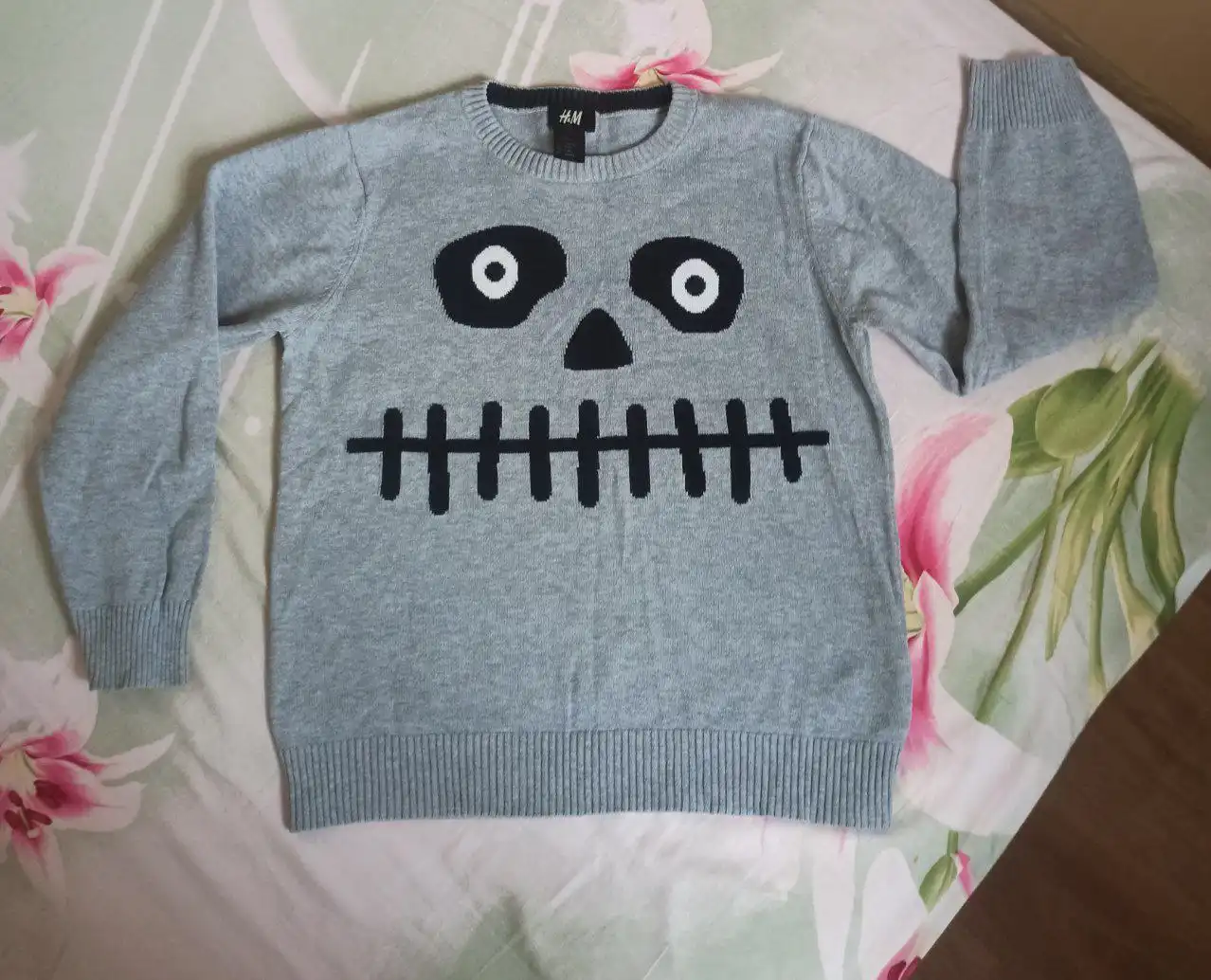 Джемпер H&M на мальчика 122-128 см