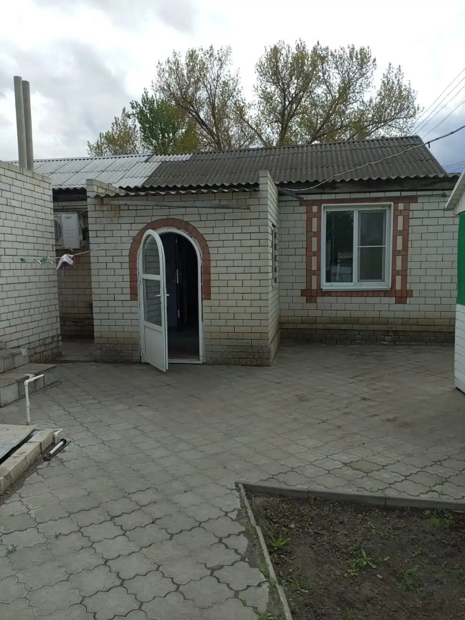 Продажа полдома в Новоаннинском