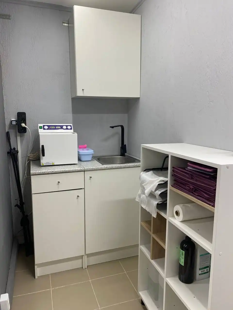 Сдается рабочая зона для мастера маникюра в ЖК Европейский - Аренда рабочего места (Услуги) в Волгоград