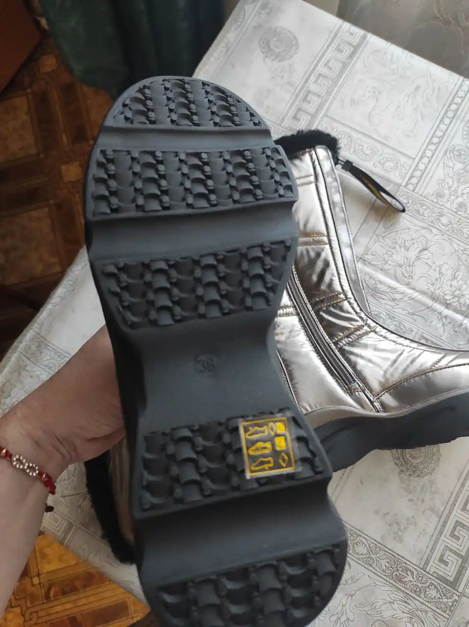 Сапоги дутики бронзовые - Обувь (Одежда) в Волгоград