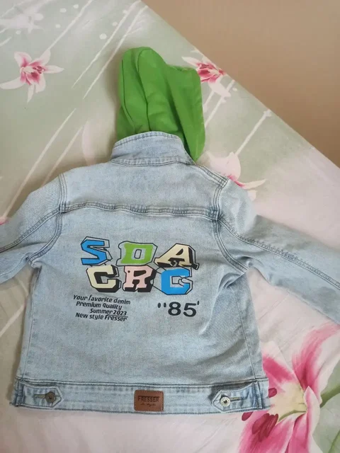 Джинсовая куртка с трикотажным съёмным капюшоном - Ремни и пояса в Волгоград