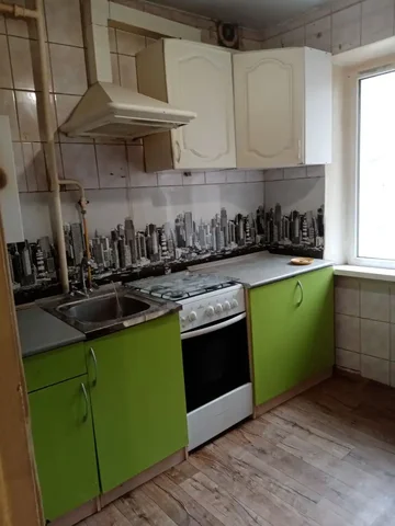 Продам трёхкомнатную квартиру на ул. Даугавская, 11 в Волгограде - Недвижимость в Волгоград