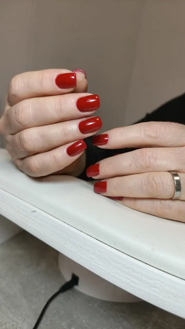 Маникюр с покрытием гель-лак - Маникюр (Услуги) в Волгоград