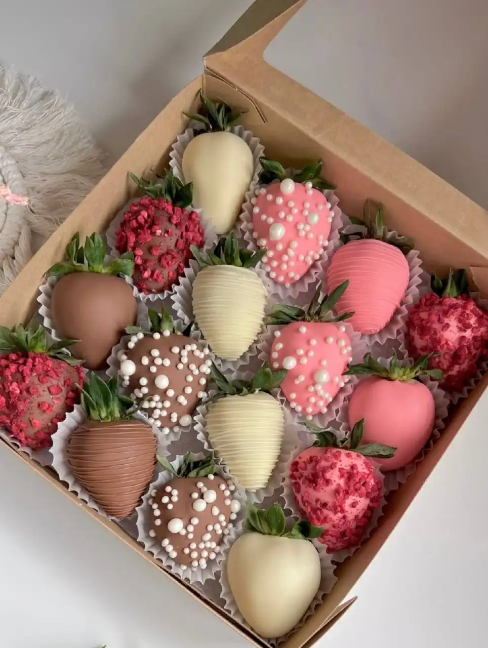 Подарочные наборы из свежей клубники в бельгийском шоколаде - Кулинария (Услуги) в Волгоград