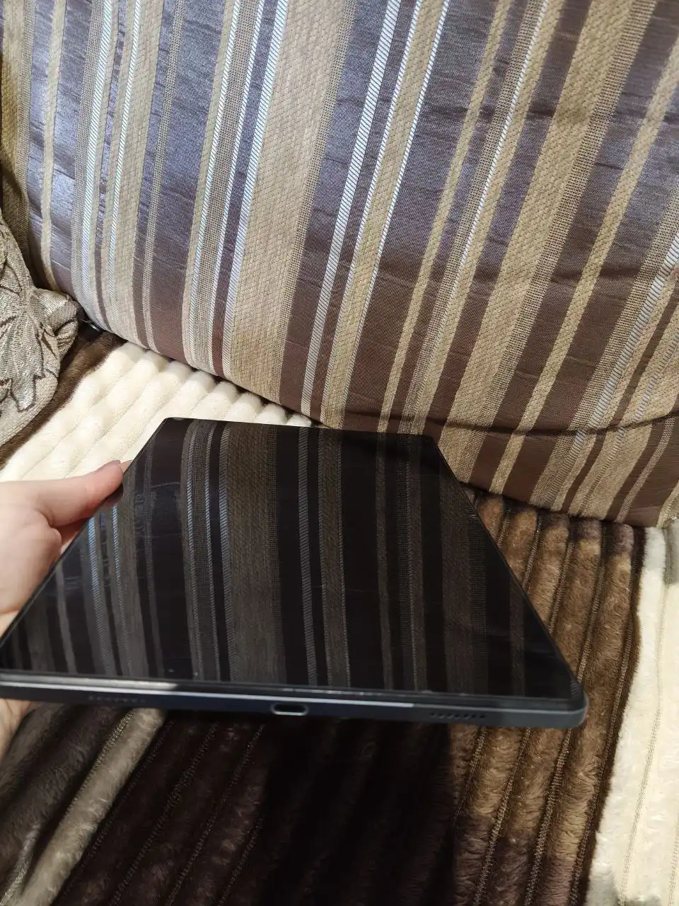 Продам планшет в идеальном состоянии с комплектом - Планшеты (Электроника) в Волгоград