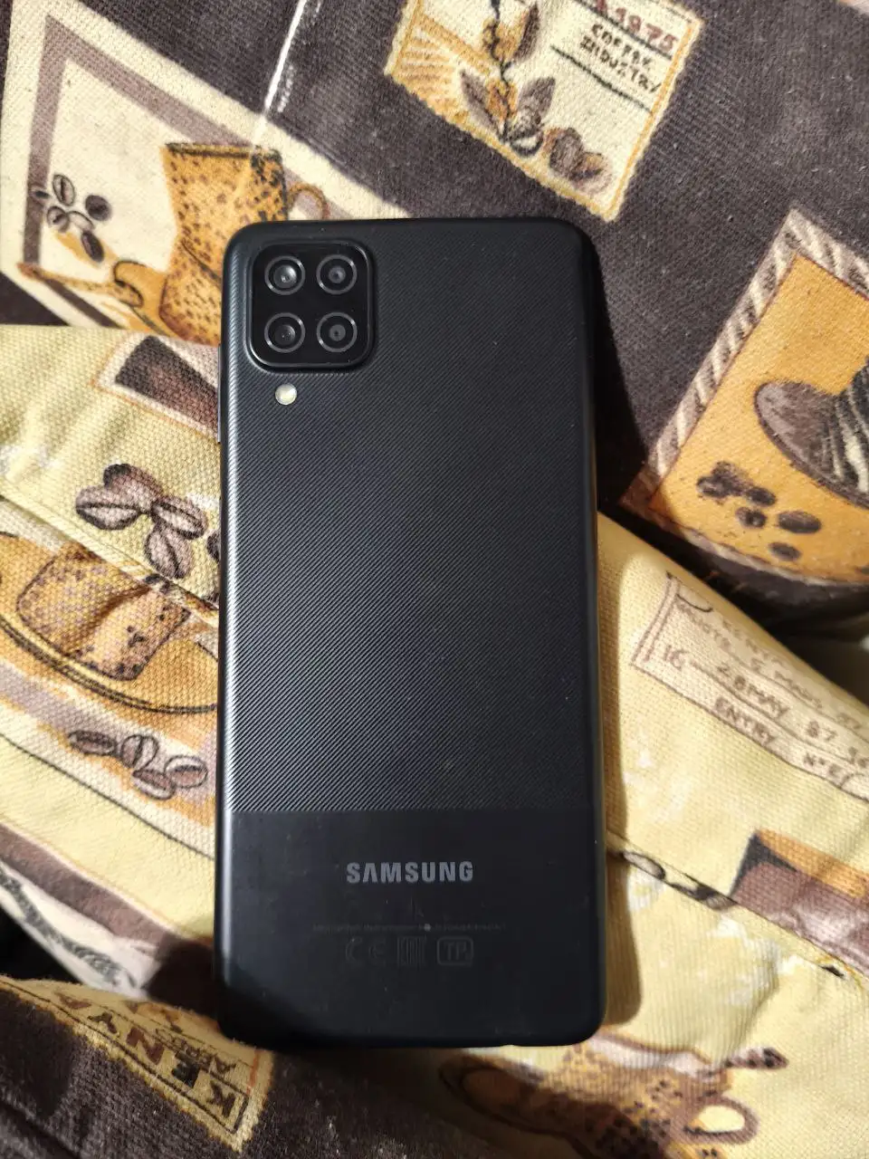 Продам Samsung Galaxy A12 в отличном состоянии - Смартфоны и телефоны (Электроника) в Волгоград