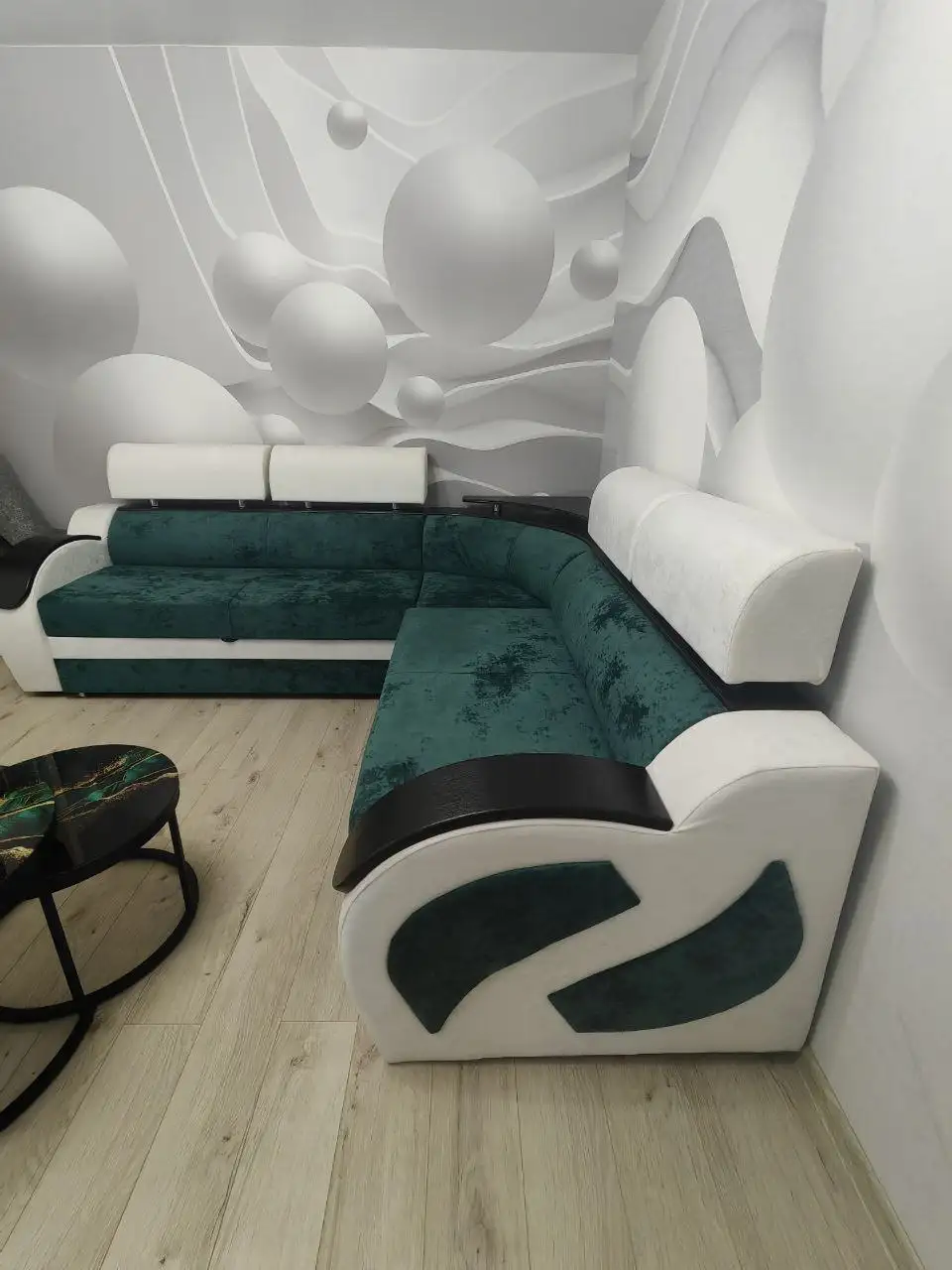 Продам угловой диван и кресло-качалку - Мебель (Для дома и дачи) в Волгоград