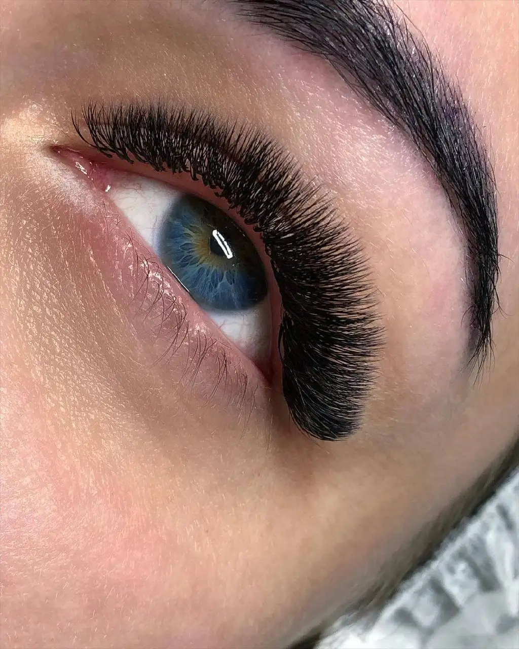 Бьюти-студия MiMi: маникюр, педикюр, наращивание ногтей и ресниц - Красота (Услуги) в Волгоград