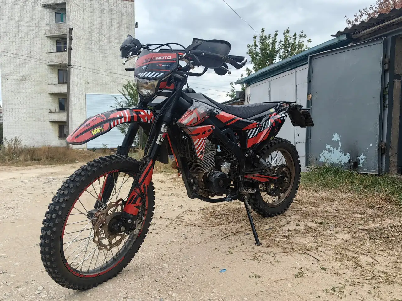 Продам полноразмерный эндуро мотоцикл Regulmoto ZR250 2022 года - Мотоциклы (Авто) в Волгоград