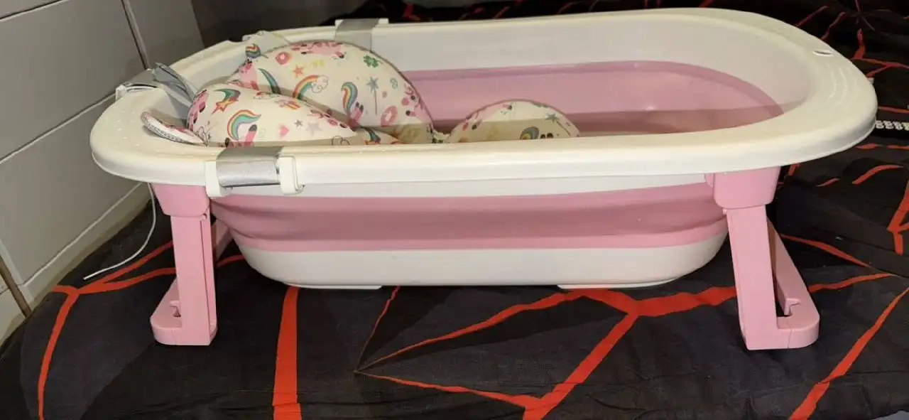 Детская ванночка и шезлонг - Детские товары (Товары для детей) в Волгоград