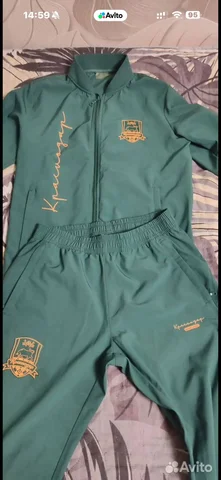 Продажа костюма размер L/XL - частное объявление в Волгоград