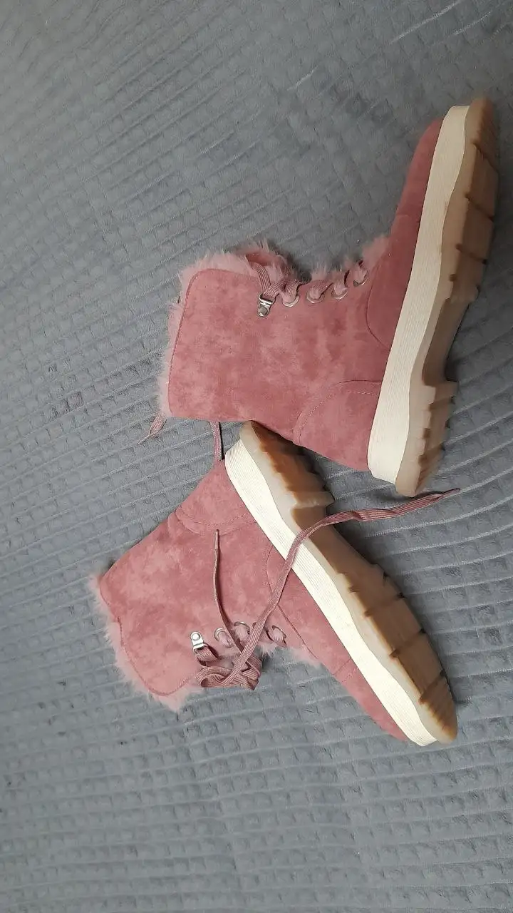 Почти новые ботинки 39 размер за шоколадку - Обувь (Одежда) в Волгоград