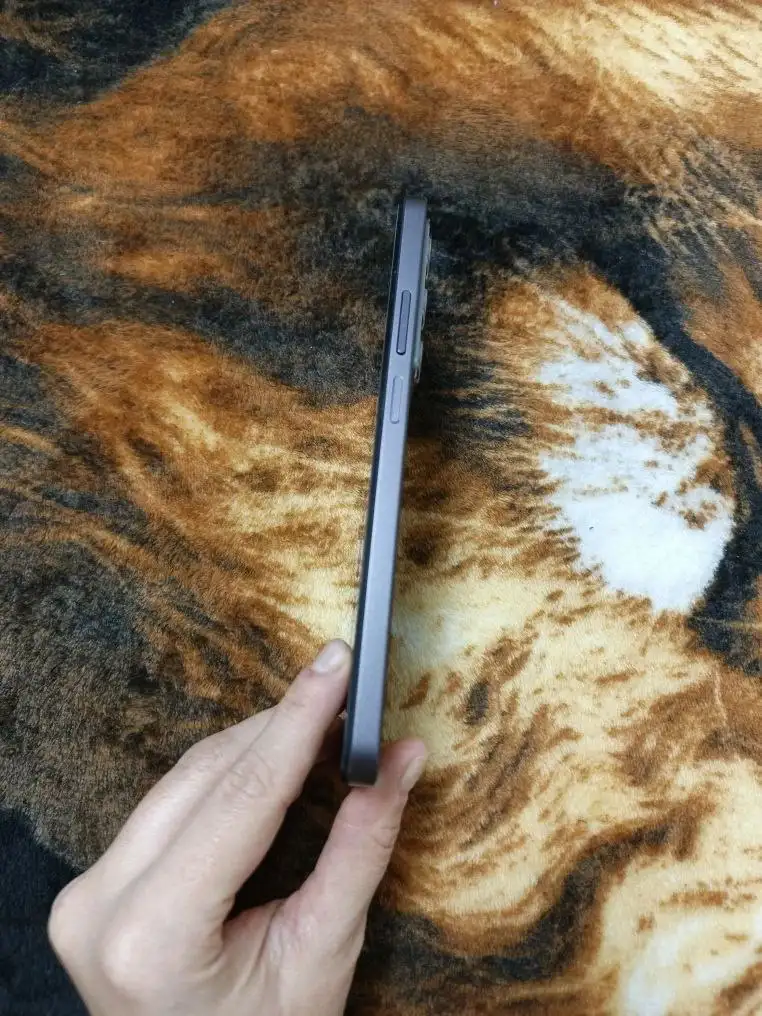 Продам телефон в прекрасном состоянии - Телефоны (Электроника) в Волгоград