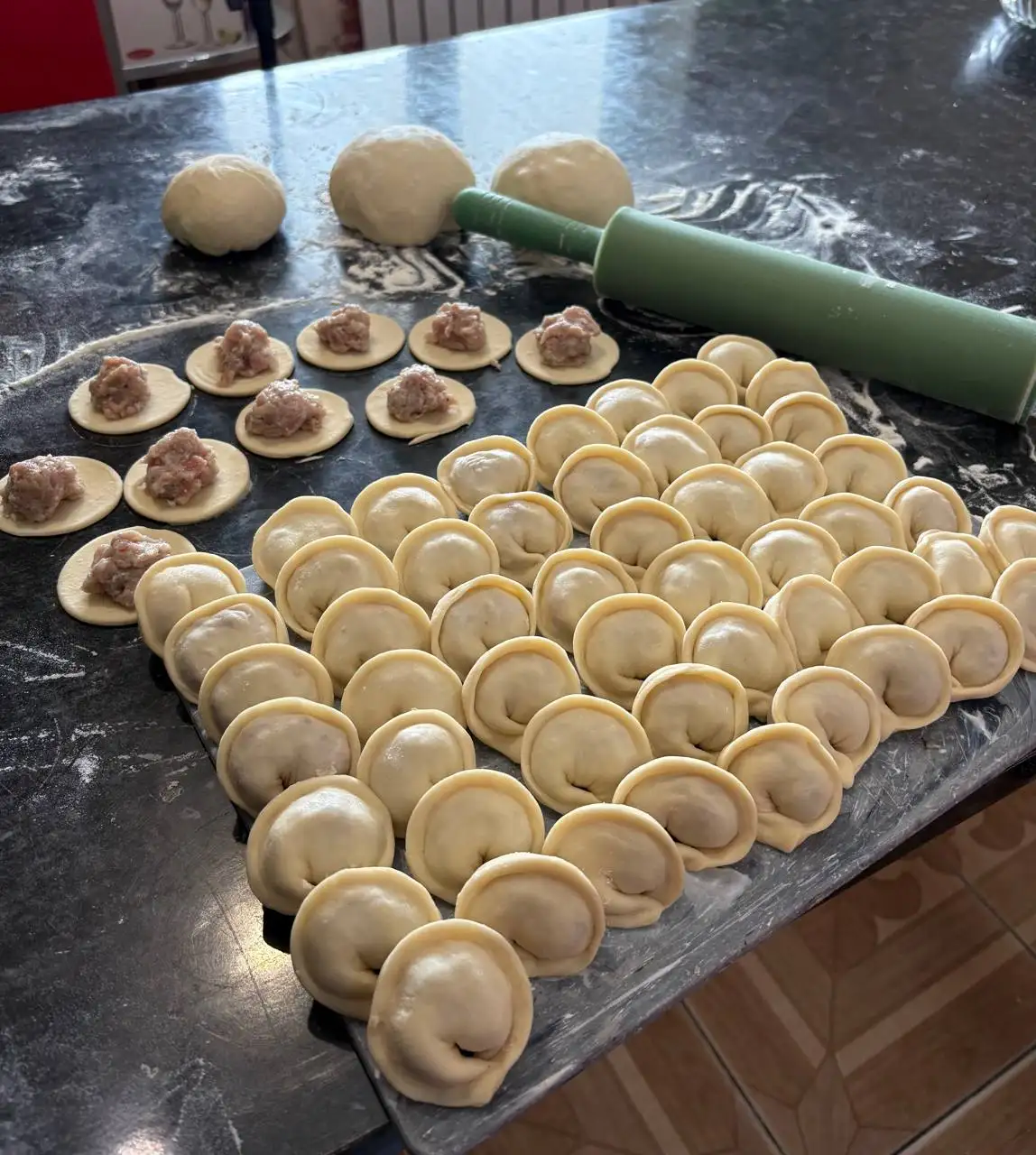 Пельмени со свининой Родниковая долина - Продукты питания (Барахолка) в Волгоград