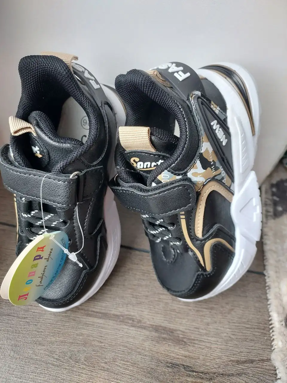 Новые кроссовки 26 размер - Обувь (Одежда) в Волгоград