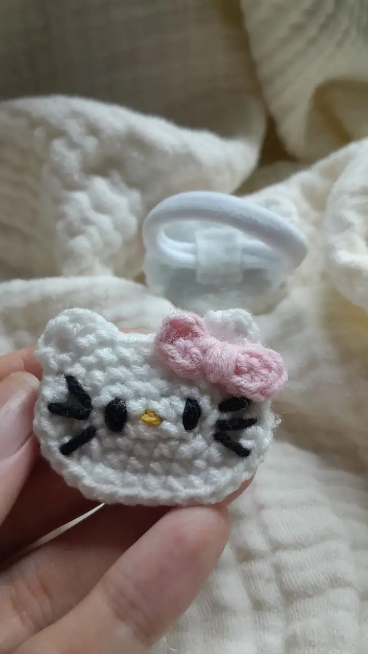 Резиночки и заколочки для волос - Аксессуары для волос (Барахолка) в Волгоград