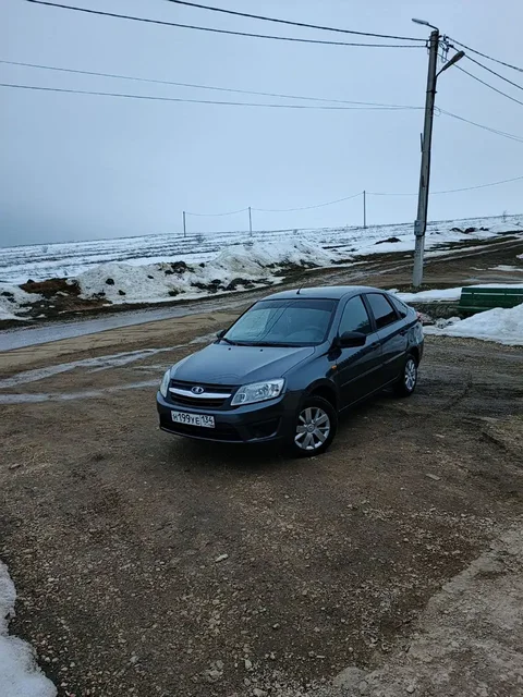 Продам Лада Гранта Лифтбек 2015 - Внедорожник в Волгоград