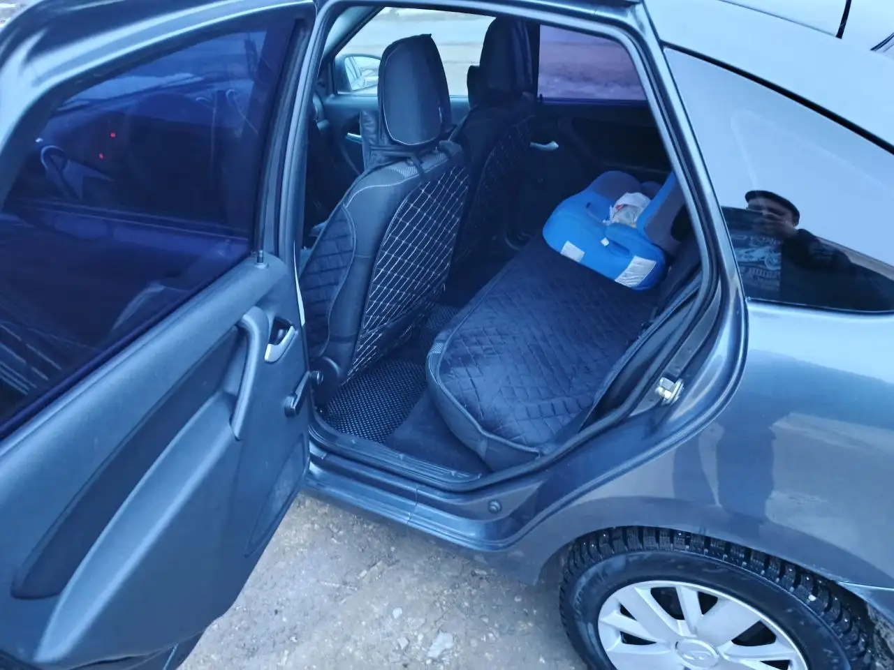 Продам Лада Гранта Лифтбек 2015 - Легковые автомобили (Авто) в Волгоград