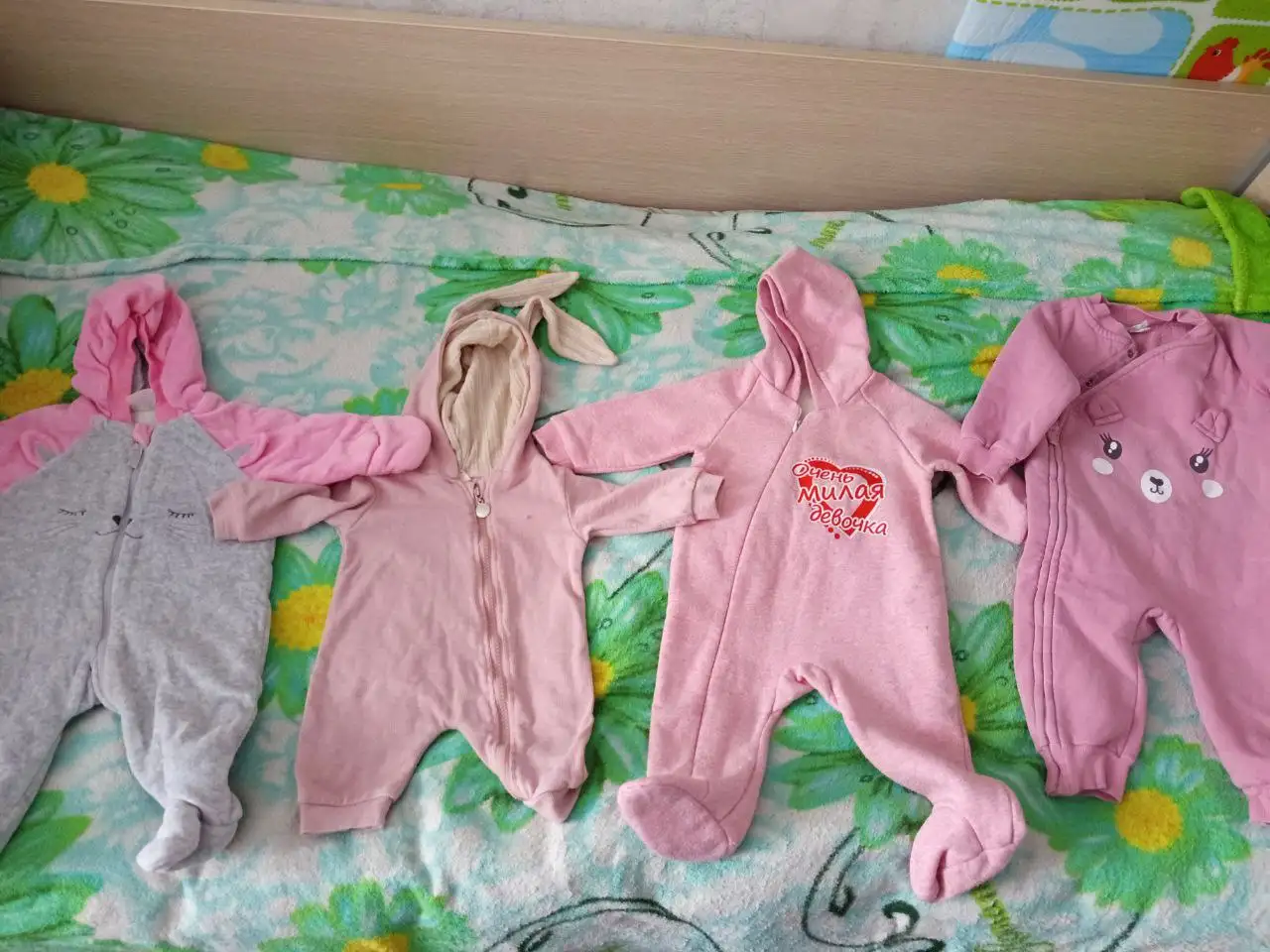 Комбинезоны на девочку - Одежда для детей (Товары для детей) в Волгоград