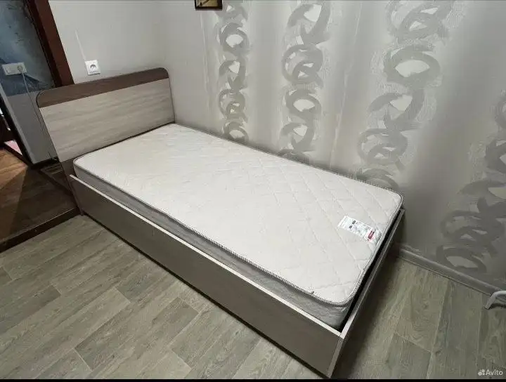 Продажа кровати с матрасом 80×200 - Для дома и дачи в Волгоград