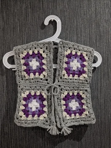 Жилет детский ручной работы - Люксовая одежда в Волгоград