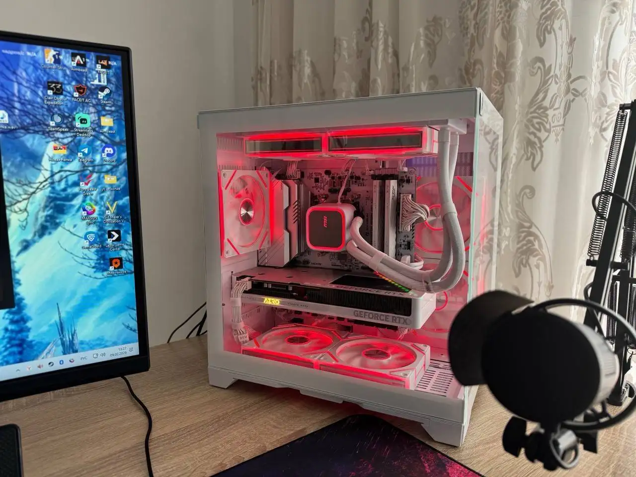 Игровой компьютер с комплектом периферии - Компьютеры и комплектующие (Электроника) в Волгоград