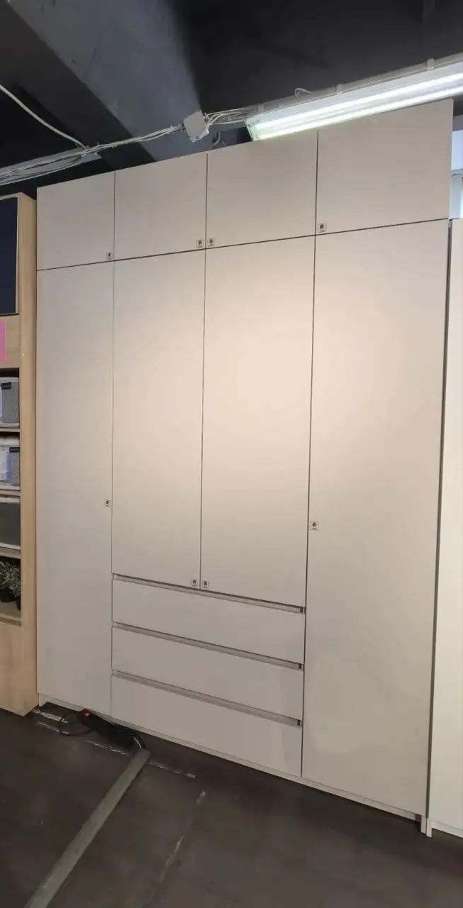 Шкафы в наличии с доставкой - Мебель (Для дома и дачи) в Волгоград