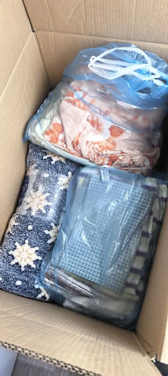 Ткани, постельное белье, тарелки от Елены - Текстиль и посуда (Барахолка) в Волгоград