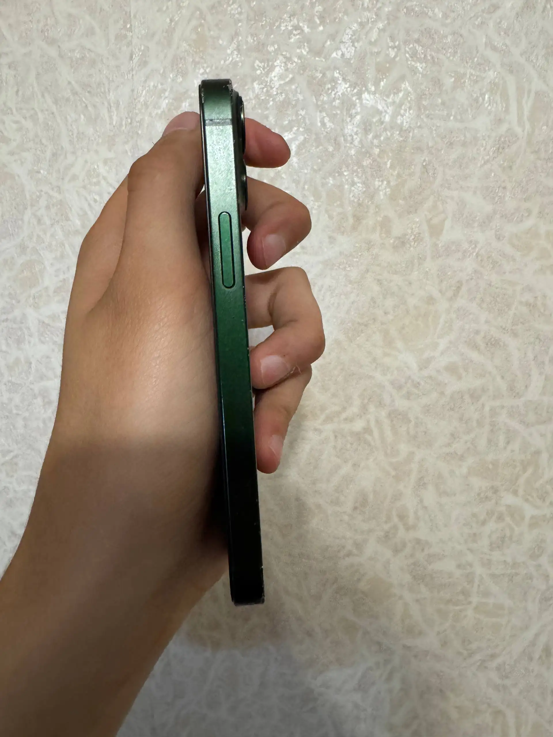 iPhone 13 mini 128гб с замененным дисплеем - Смартфоны (Электроника) в Волгоград