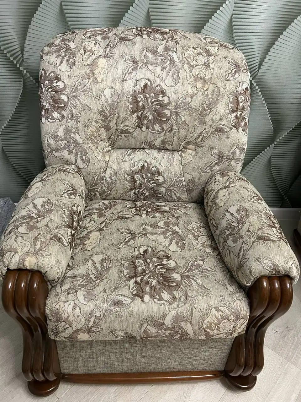 Продажа кресел и дивана-еврокнижки - Мебель (Для дома и дачи) в Волгоград