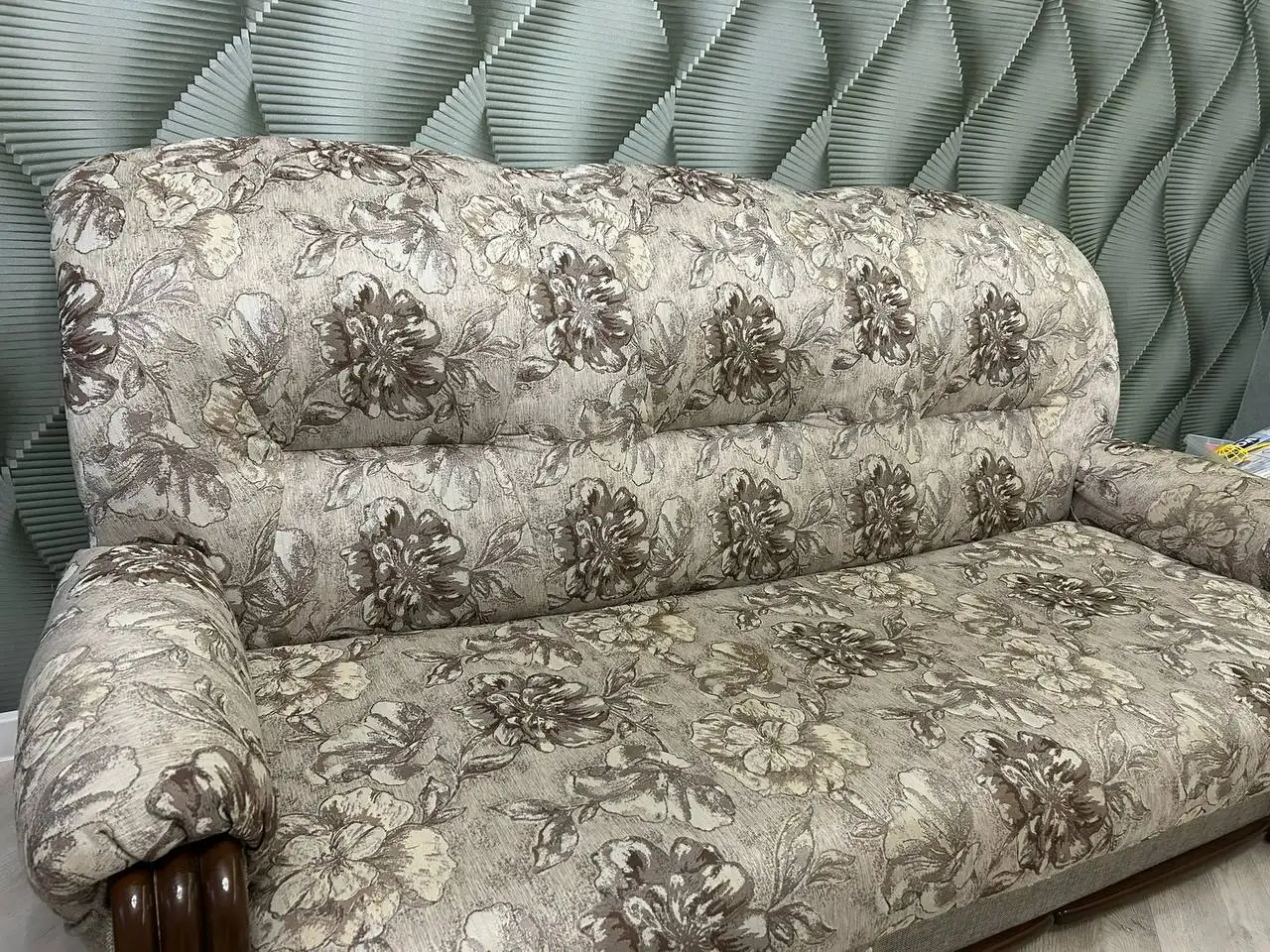 Продажа кресел и дивана-еврокнижки - Мебель (Для дома и дачи) в Волгоград