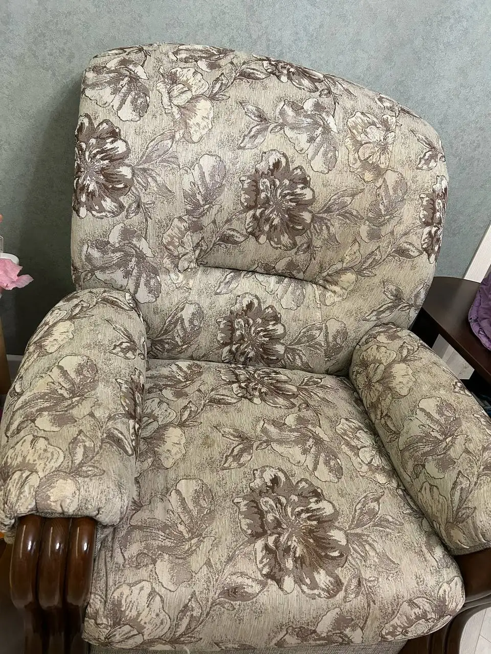 Продажа кресел и дивана-еврокнижки - Мебель (Для дома и дачи) в Волгоград