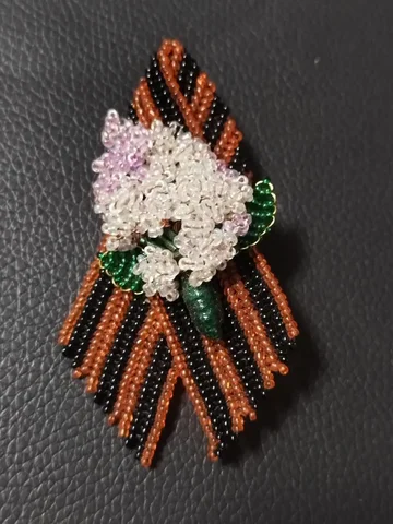 Брошь Георгиевская ленточка из бисера - Рукоделие в Волгоград