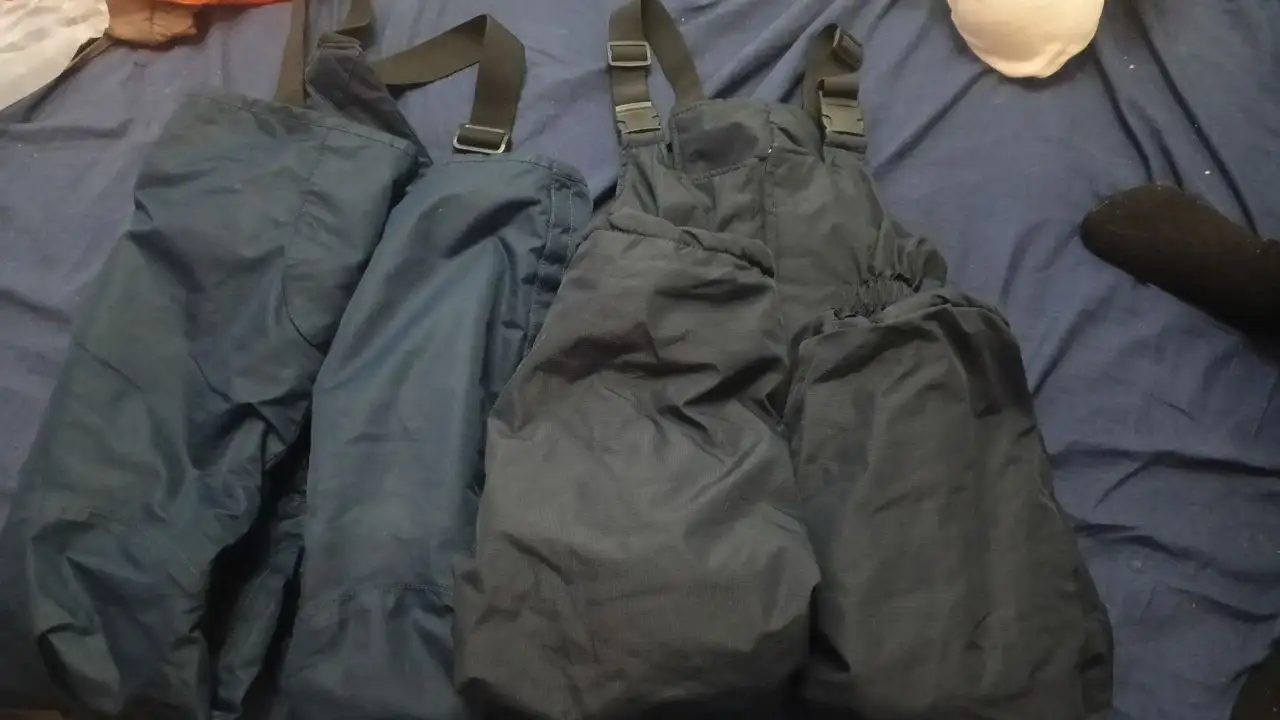 Куртка 46 размера и реглан ручной вязки - Верхняя одежда (Одежда) в Волгоград