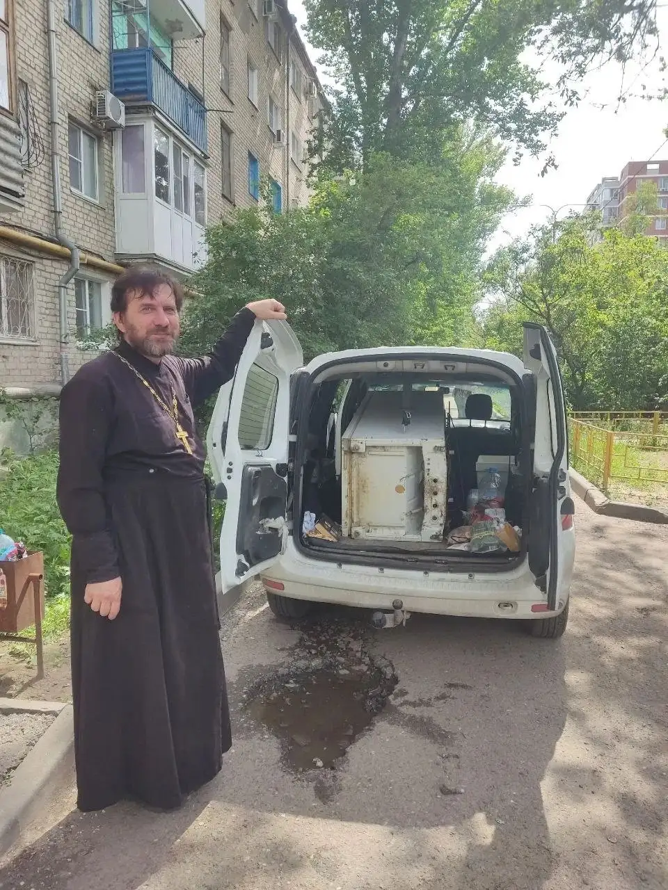 Холодильник для походного храма - Барахолка в Волгоград