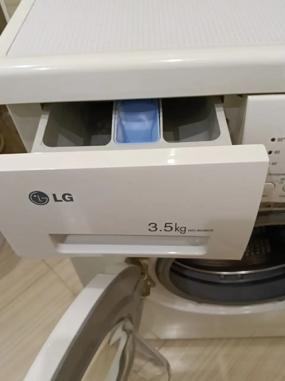 Стиральная машина LG 3.5 кг - Стиральные машины (Электроника) в Волгоград