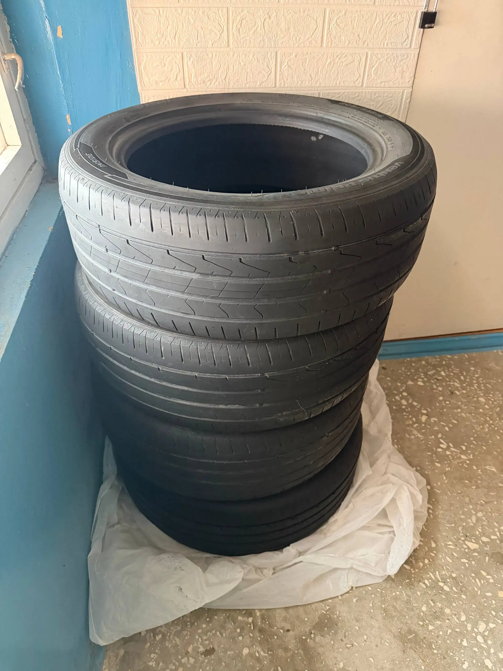 Продам летние шины Hankook Ventus Prime 3 205/55 R16 - Шины (Авто) в Волгоград