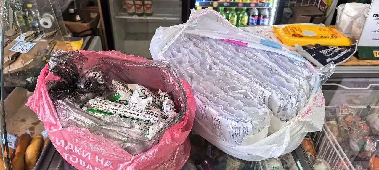 Помощь 6 большими мешками одеял и покрывал - Барахолка в Волгоград