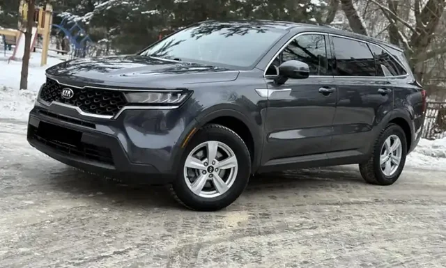 Kia Sorento 2021 года, 2.5 л, передний привод, 7 мест - частное объявление в Балаково