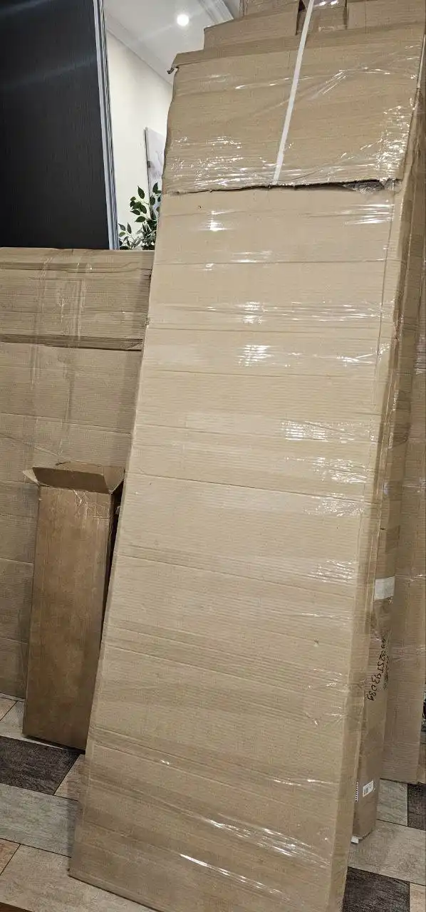 Вместительный шкаф