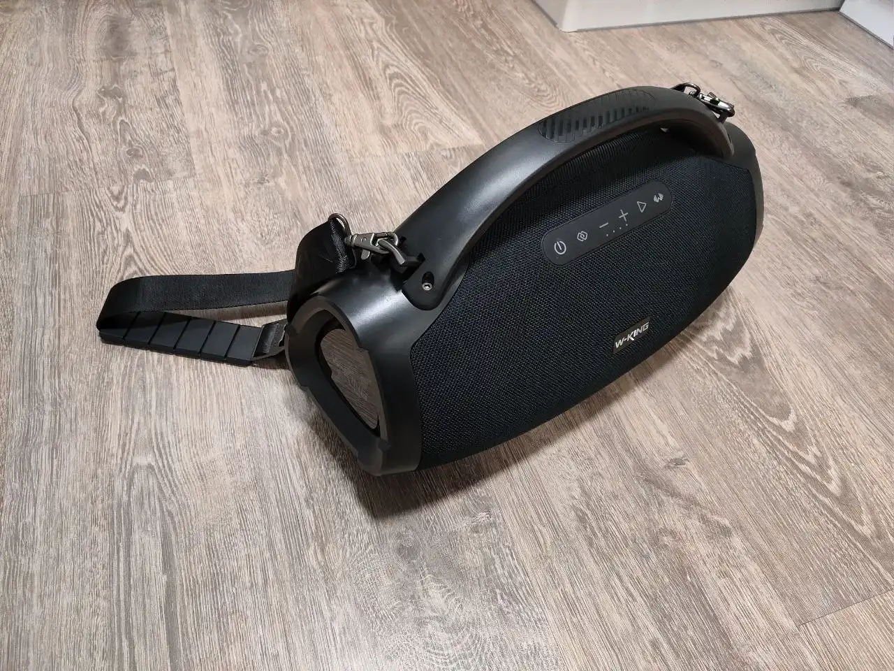 Продам колонку W-king x20